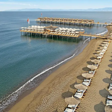 Resort Titanic Deluxe Golf 5*