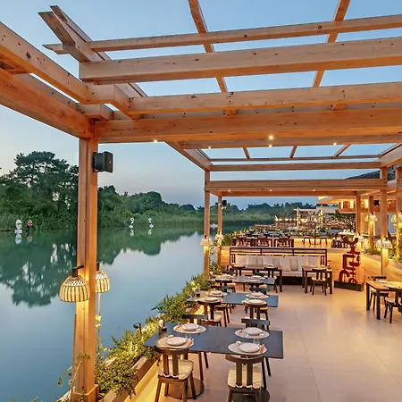 Resort Titanic Deluxe Golf Belek